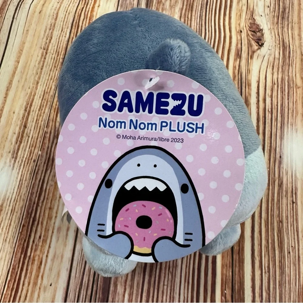 NWT SAMEZU Nom Nom Shark Plush- Jaggy & Donuts- Stuffed Animal 6.5